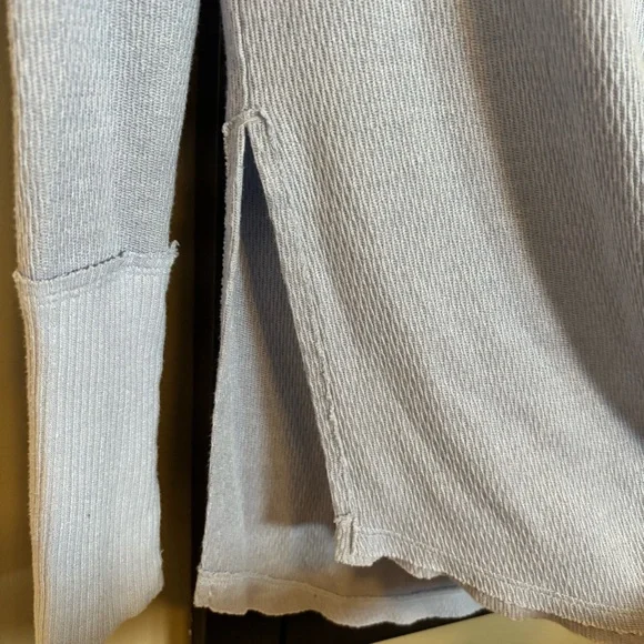 We The Free Free People Blue Ribbed Long Sleeve Top Size Small - Picture 3 of 7